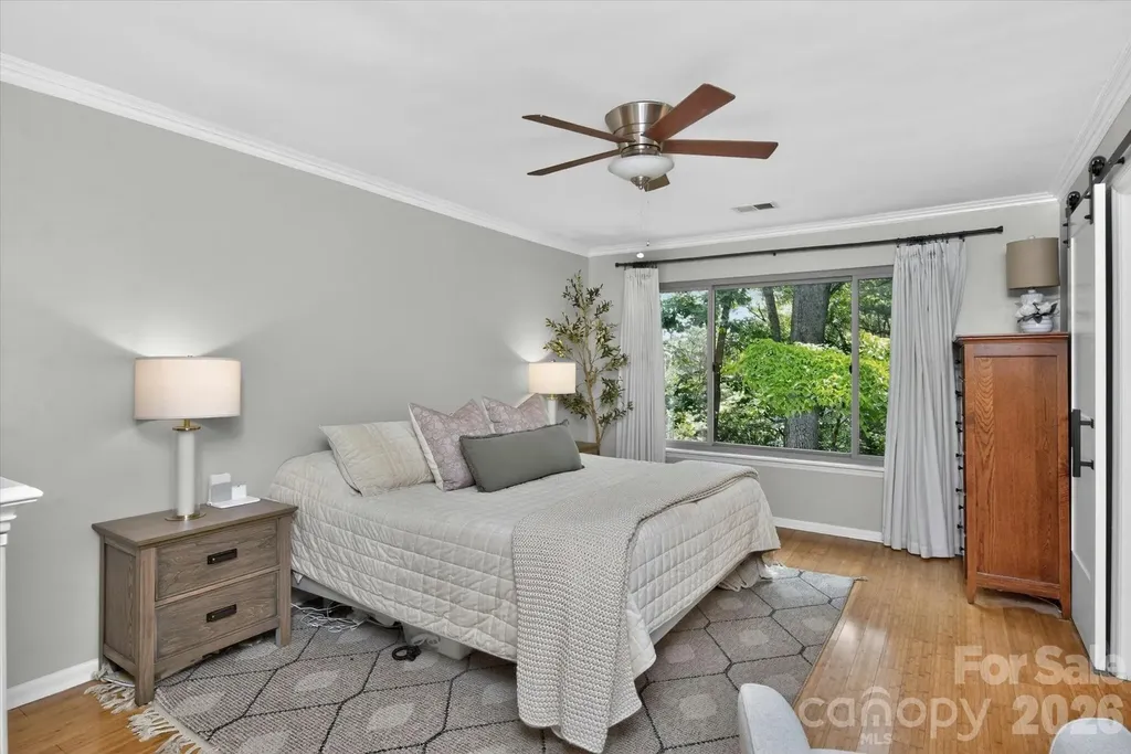 7611 Robin Crest Road Charlotte NC 28226