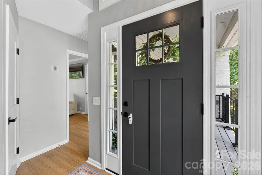 7611 Robin Crest Road Charlotte NC 28226