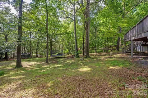 7611 Robin Crest Road Charlotte NC 28226
