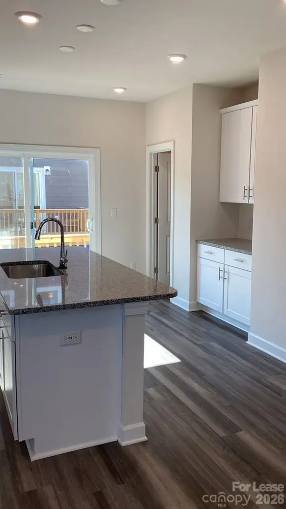 3030 Hovenweep Alley Charlotte NC 28217