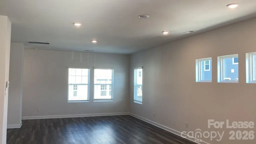 3030 Hovenweep Alley Charlotte NC 28217