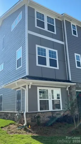 3030 Hovenweep Alley Charlotte NC 28217