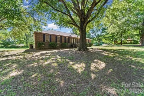 14424 E Rocky River Road Davidson NC 28036