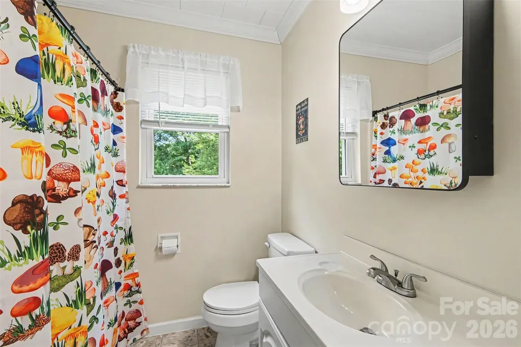 111 Cove Avenue Mount Holly NC 28120