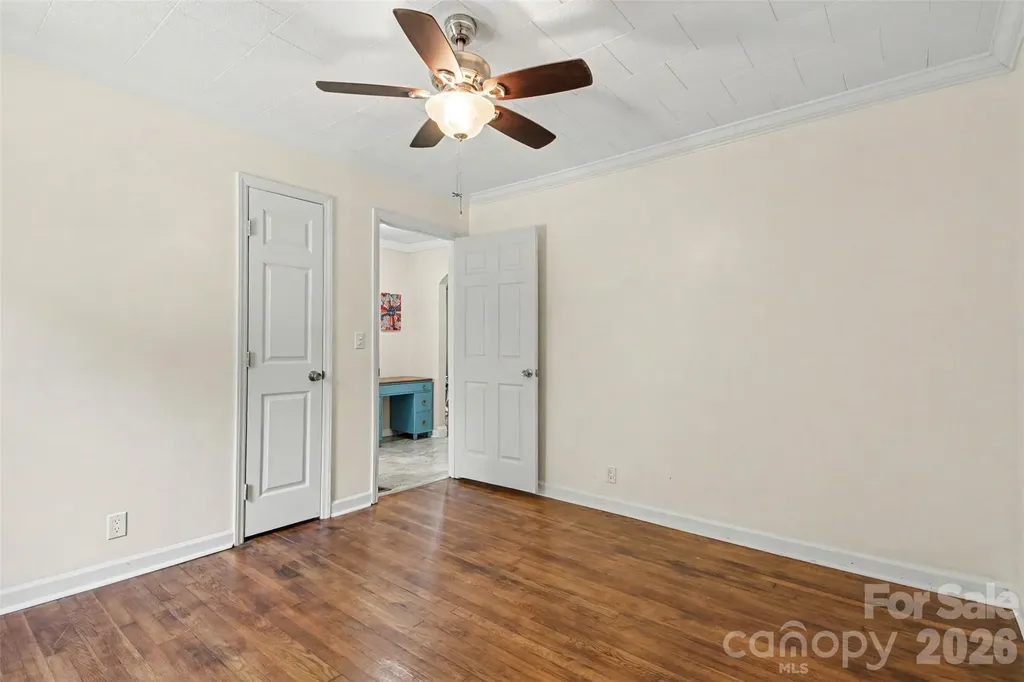 111 Cove Avenue Mount Holly NC 28120