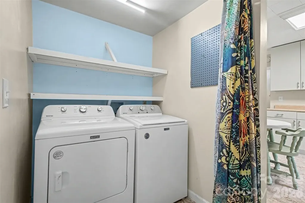 111 Cove Avenue Mount Holly NC 28120