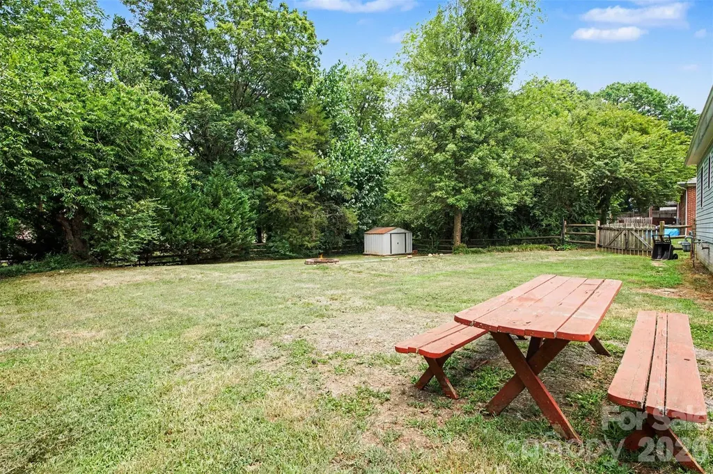 111 Cove Avenue Mount Holly NC 28120