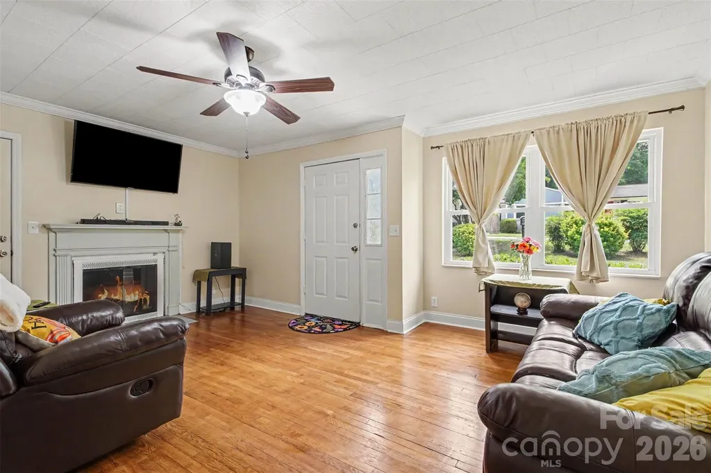 111 Cove Avenue Mount Holly NC 28120