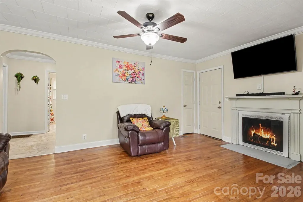 111 Cove Avenue Mount Holly NC 28120