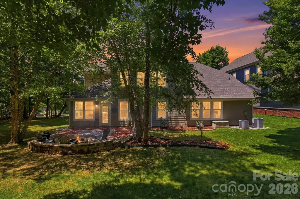 2317 Riverbank Road Waxhaw NC 28173