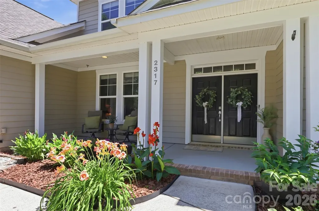 2317 Riverbank Road Waxhaw NC 28173
