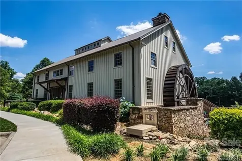 2317 Riverbank Road Waxhaw NC 28173