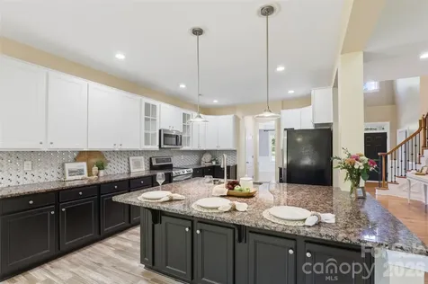 2317 Riverbank Road Waxhaw NC 28173