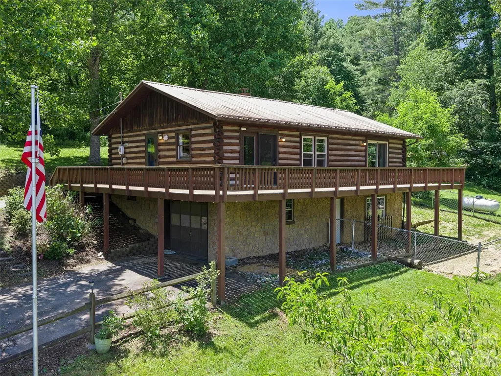 79 Sean Drive Spruce Pine NC 28777