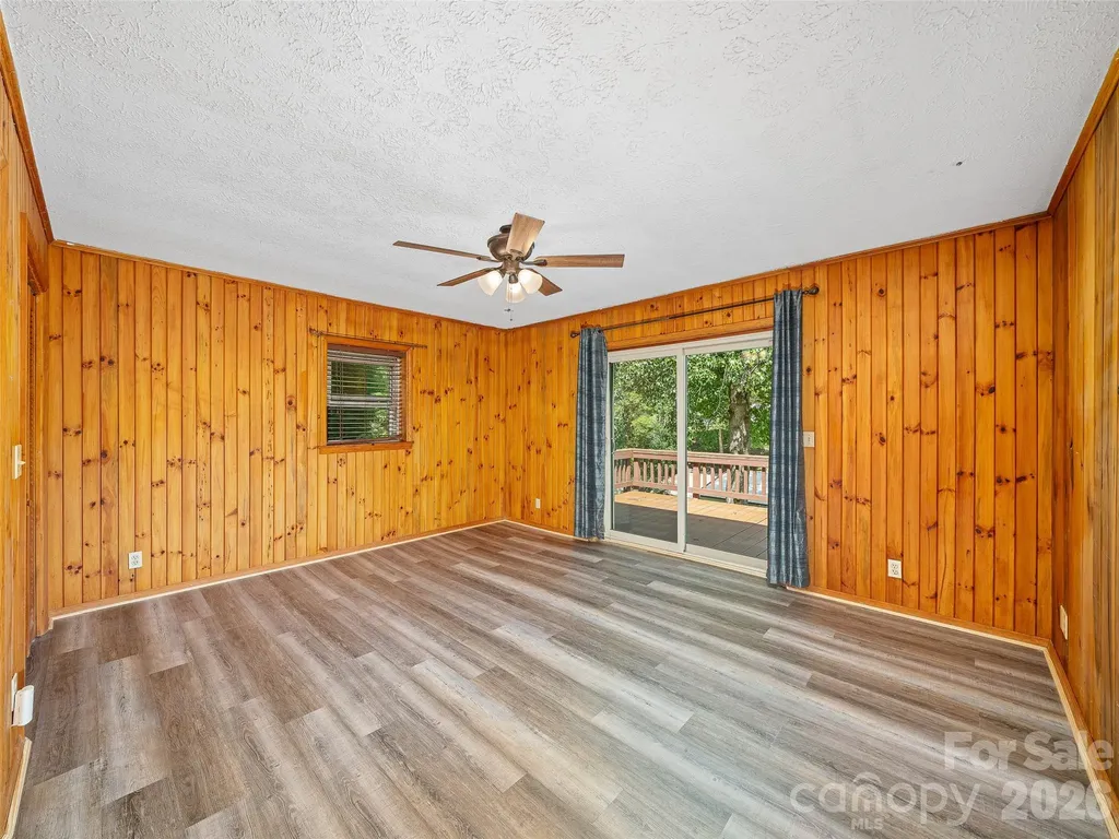 79 Sean Drive Spruce Pine NC 28777
