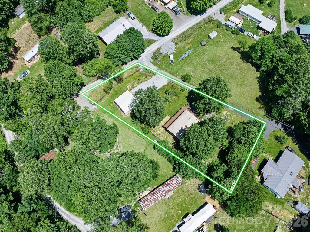79 Sean Drive Spruce Pine NC 28777