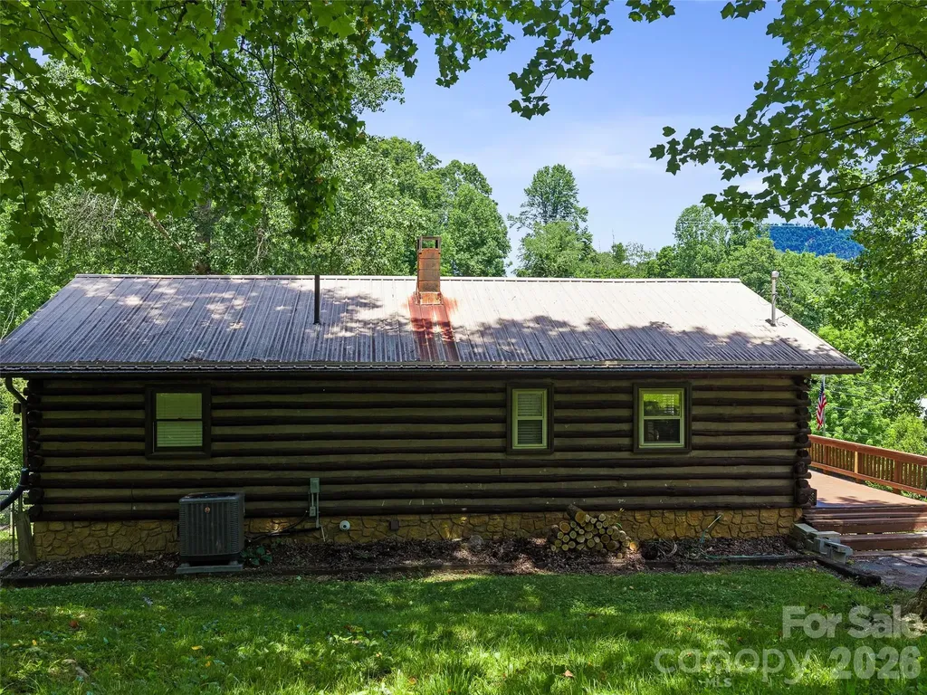 79 Sean Drive Spruce Pine NC 28777