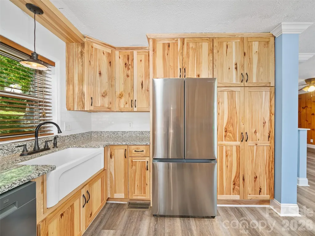79 Sean Drive Spruce Pine NC 28777