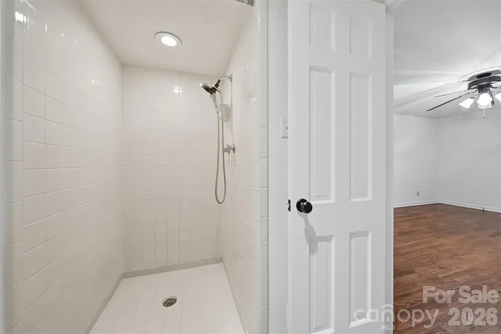 1085 19th Avenue Place NW Hickory NC 28601