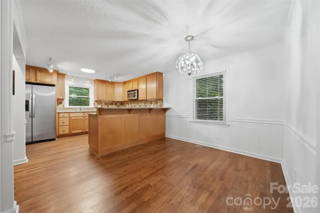 1085 19th Avenue Place NW Hickory NC 28601