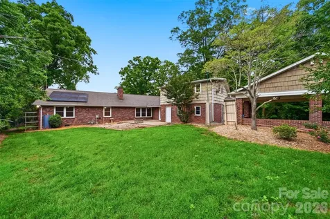 1085 19th Avenue Place NW Hickory NC 28601
