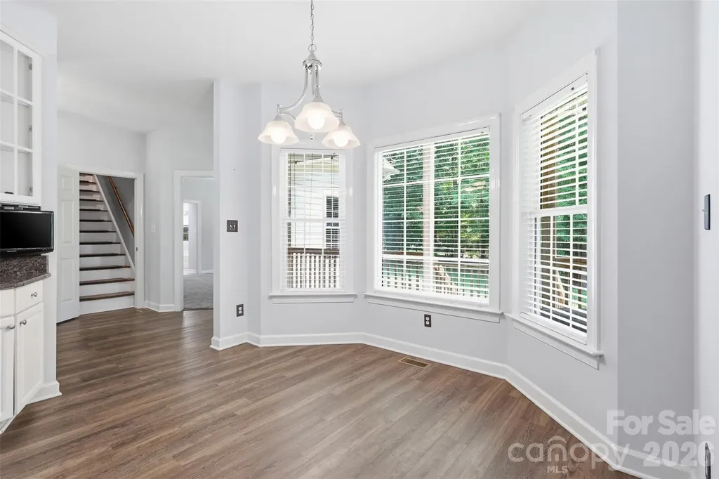 2230 Wedgewood Drive Matthews NC 28104