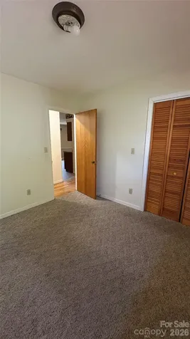 132 Haynes Street Hendersonville NC 28791