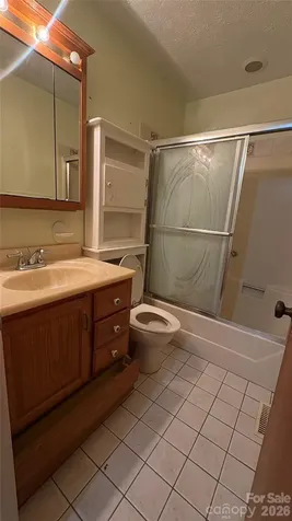 132 Haynes Street Hendersonville NC 28791