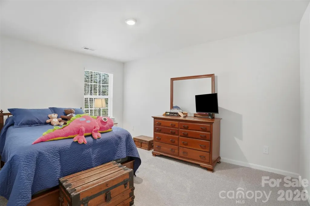 1347 Mifflin Lane Dallas NC 28034