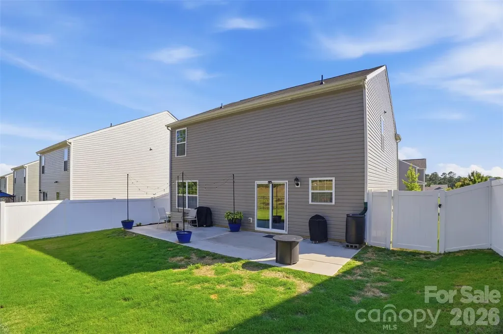 1347 Mifflin Lane Dallas NC 28034