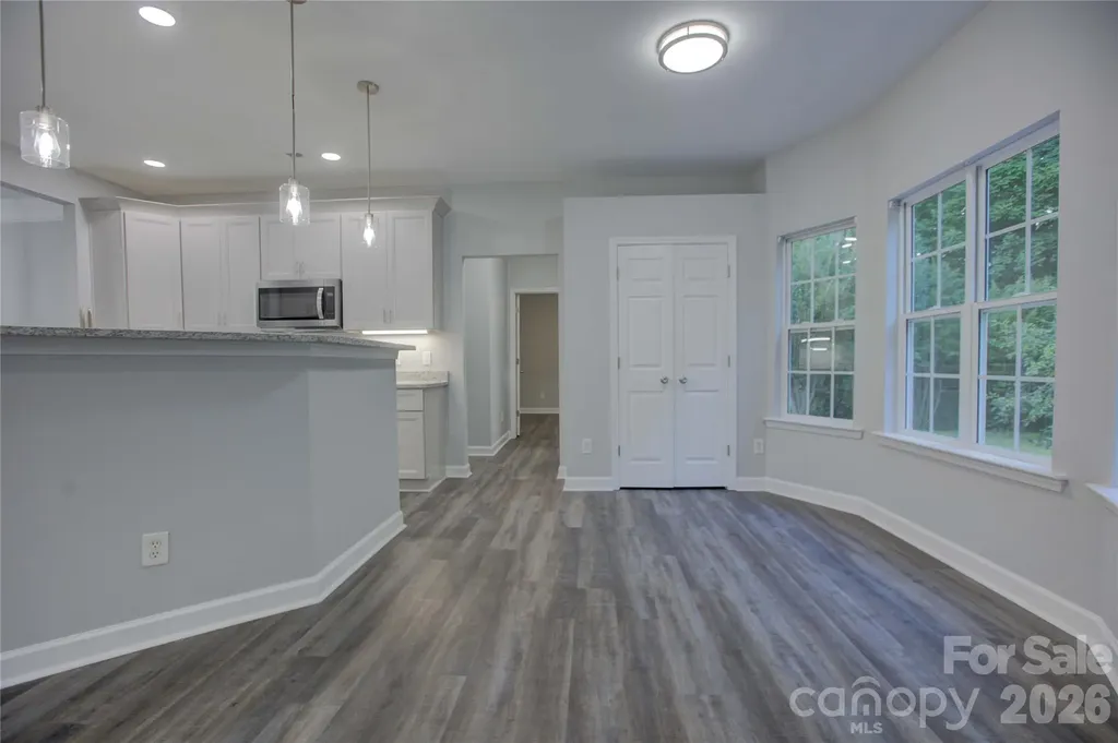 520 Grantham Lane Charlotte NC 28262