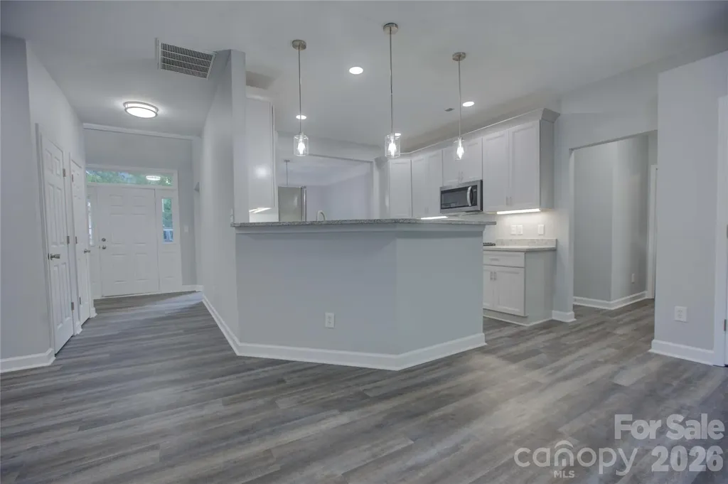 520 Grantham Lane Charlotte NC 28262
