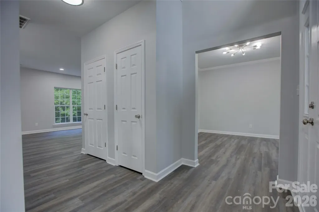 520 Grantham Lane Charlotte NC 28262