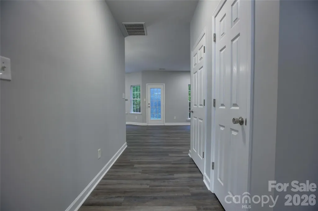 520 Grantham Lane Charlotte NC 28262