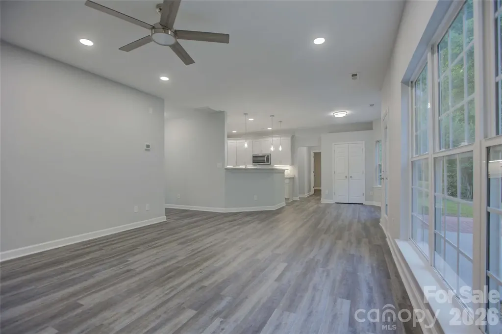 520 Grantham Lane Charlotte NC 28262