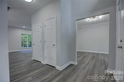 520 Grantham Lane Charlotte NC 28262