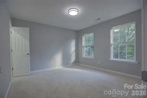 520 Grantham Lane Charlotte NC 28262