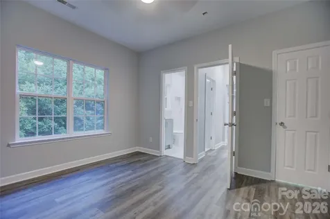 520 Grantham Lane Charlotte NC 28262