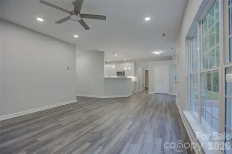 520 Grantham Lane Charlotte NC 28262