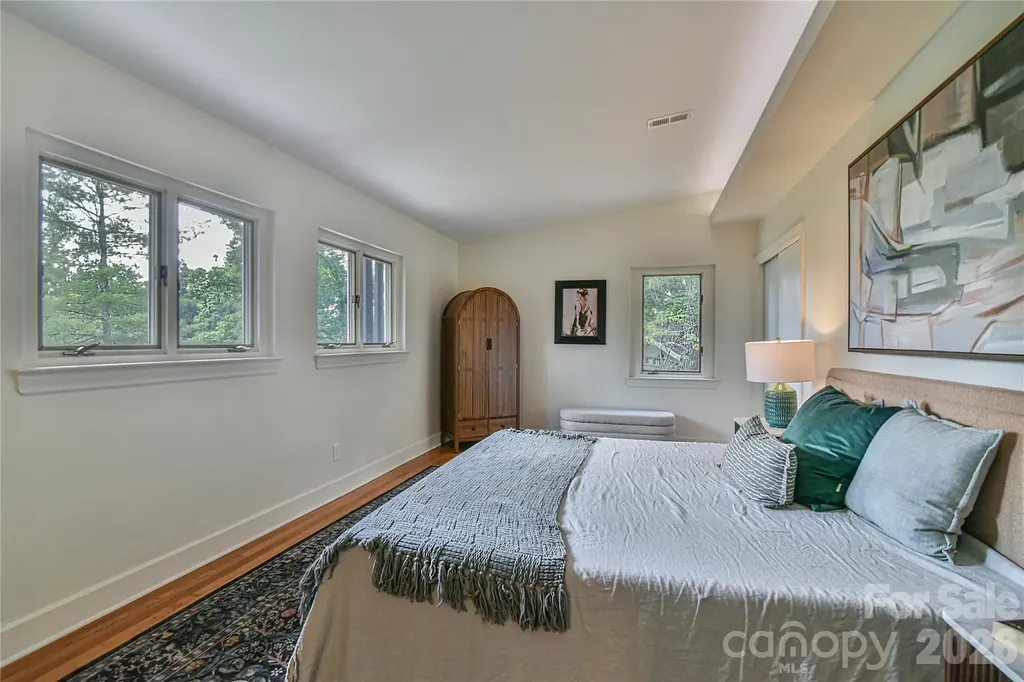 351 Windsor Road Asheville NC 28804