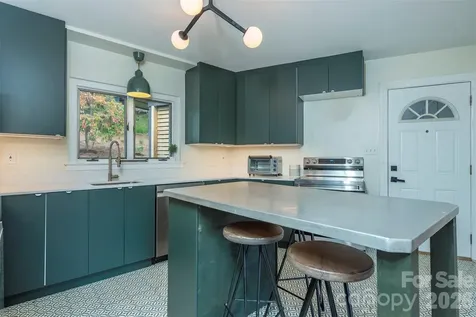 351 Windsor Road Asheville NC 28804