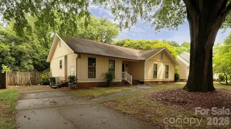 1141 Cameo Court Charlotte NC 28270