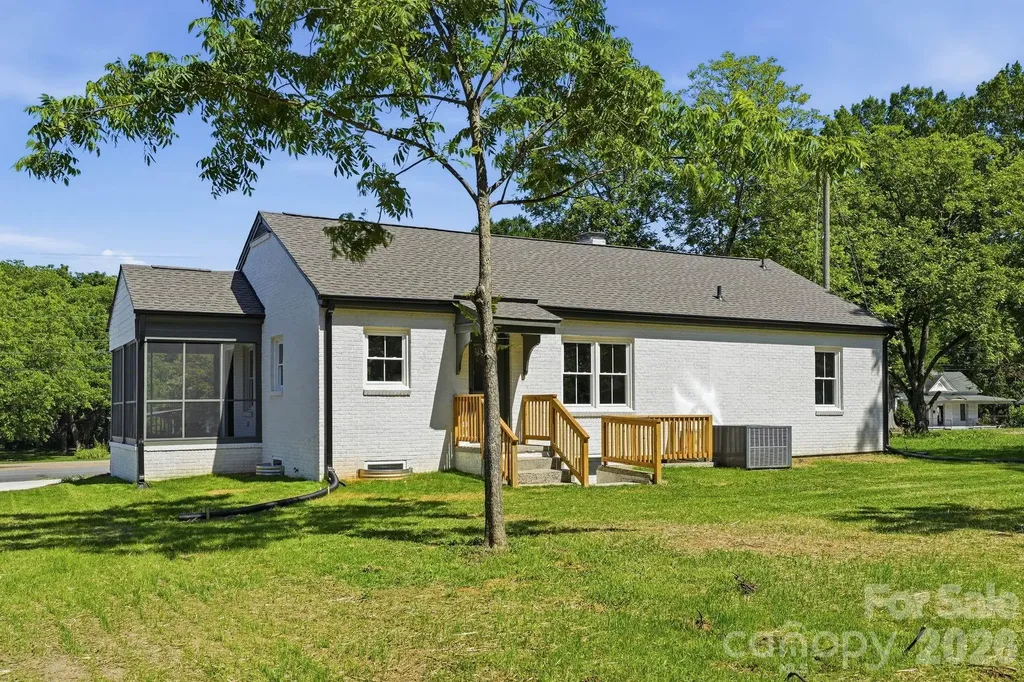 417 Linwood Road Gastonia NC 28052