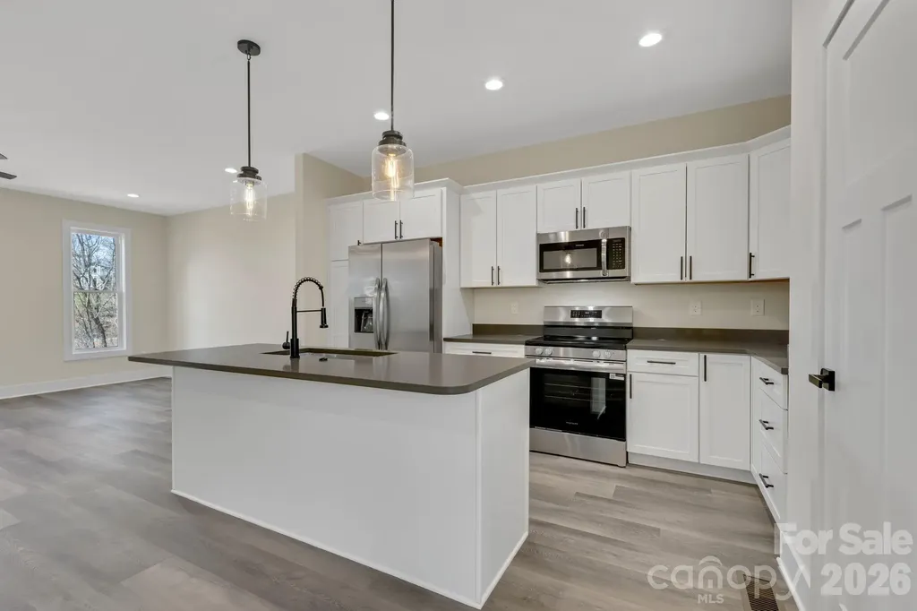 31 Elkwood Avenue Asheville NC 28804