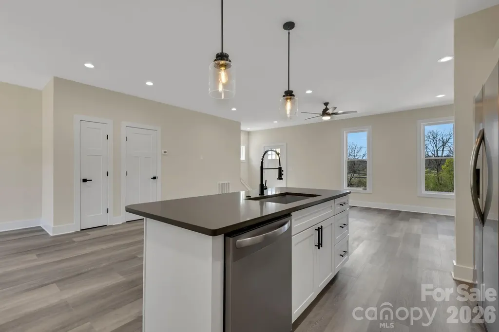 31 Elkwood Avenue Asheville NC 28804