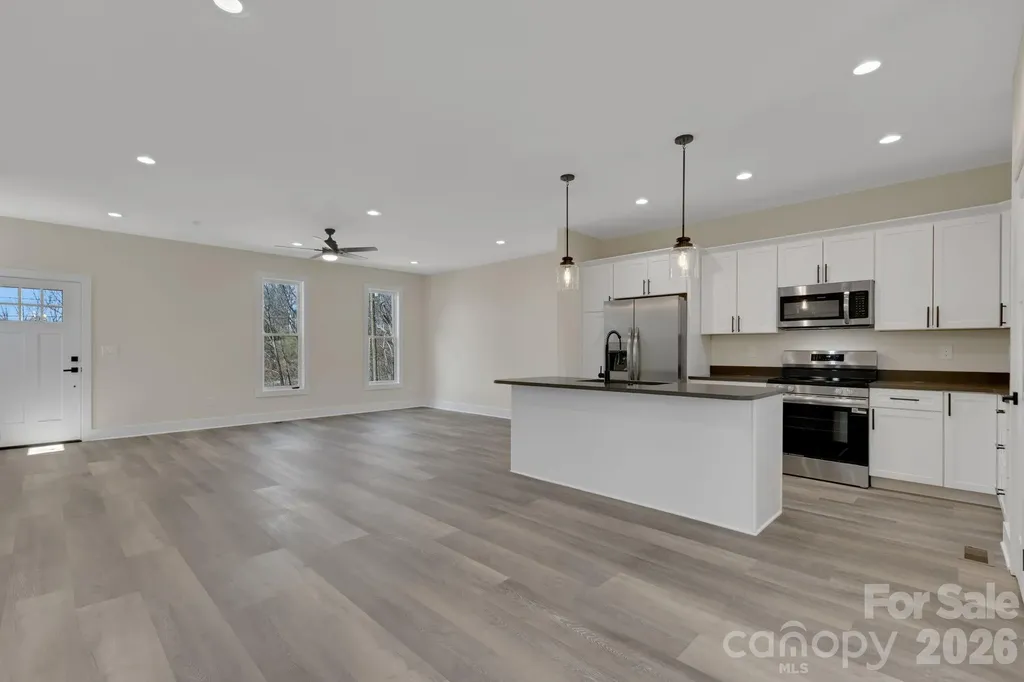 31 Elkwood Avenue Asheville NC 28804