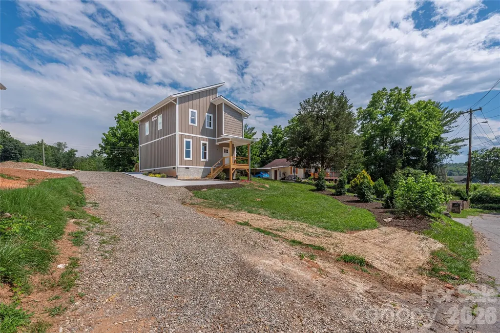 31 Elkwood Avenue Asheville NC 28804