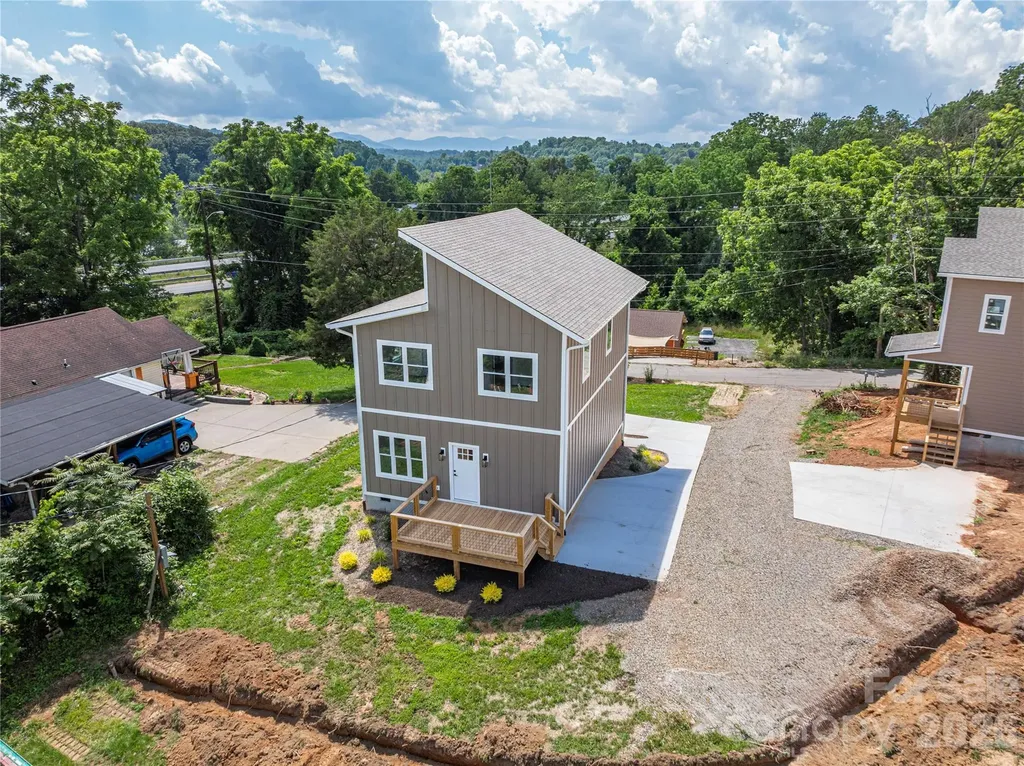 31 Elkwood Avenue Asheville NC 28804