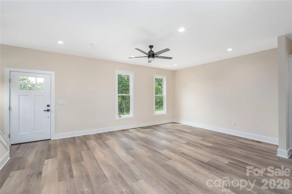31 Elkwood Avenue Asheville NC 28804