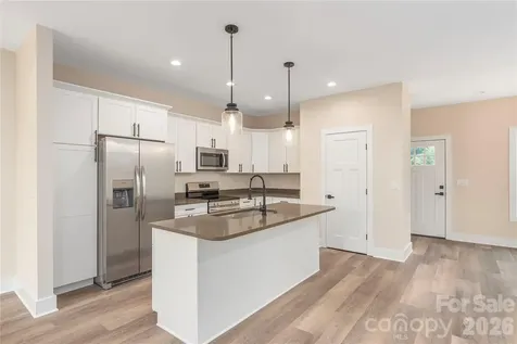 31 Elkwood Avenue Asheville NC 28804